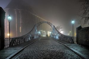 Most Tumski nocą